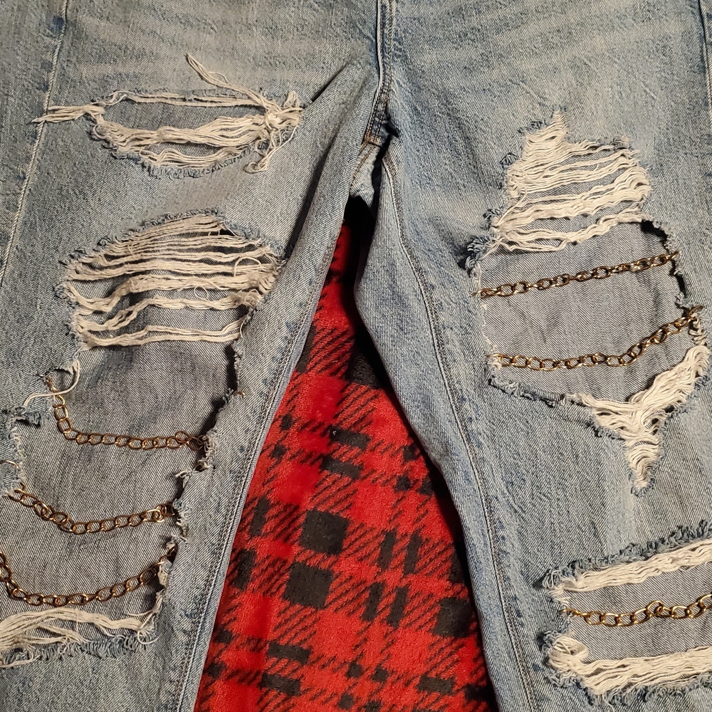 American Eagle Light Blue Denim Jeans
